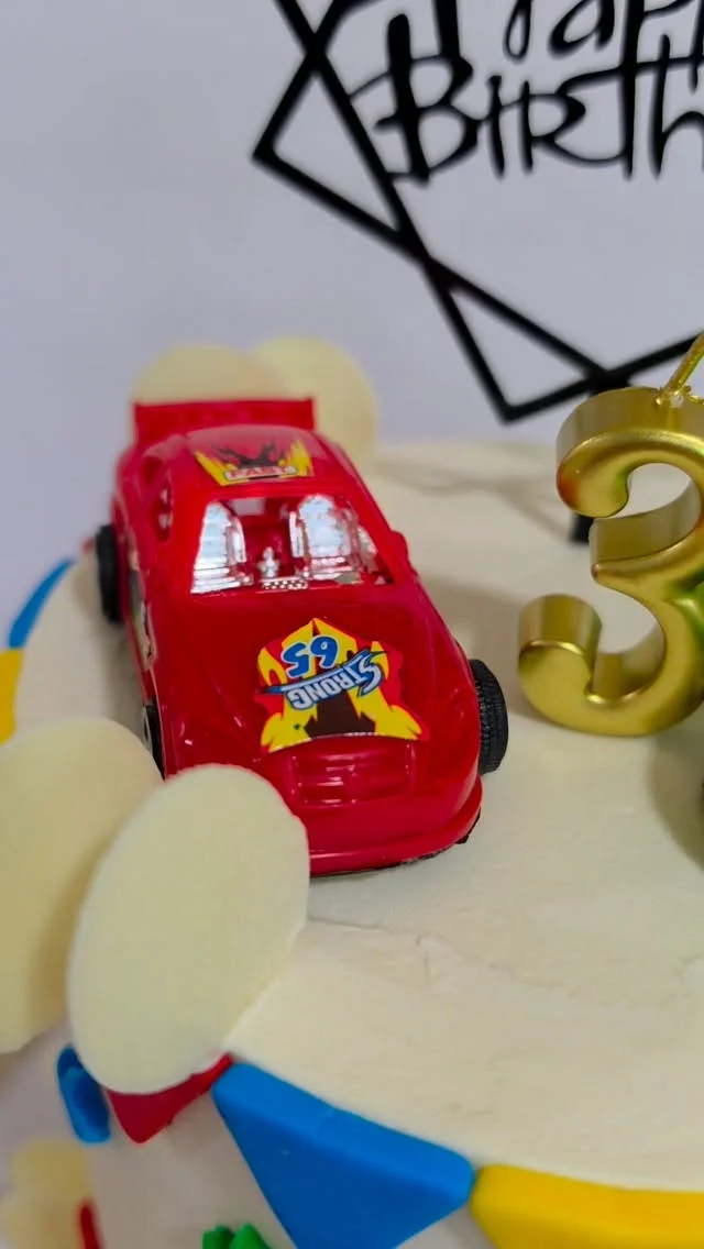 POV: the birthday kid said they love cars… and I took it seriously 🚗🎂✨

Custom car-themed cake outside,
soft vanilla sponge + strawberry jam filling inside 🍓

Because cakes should look good and taste worth remembering.
.
.
.
.
.
.
.
.
.
.
#smallbusiness #ZnLbakes #homebaker #CarThemeCake #3rdBirthday